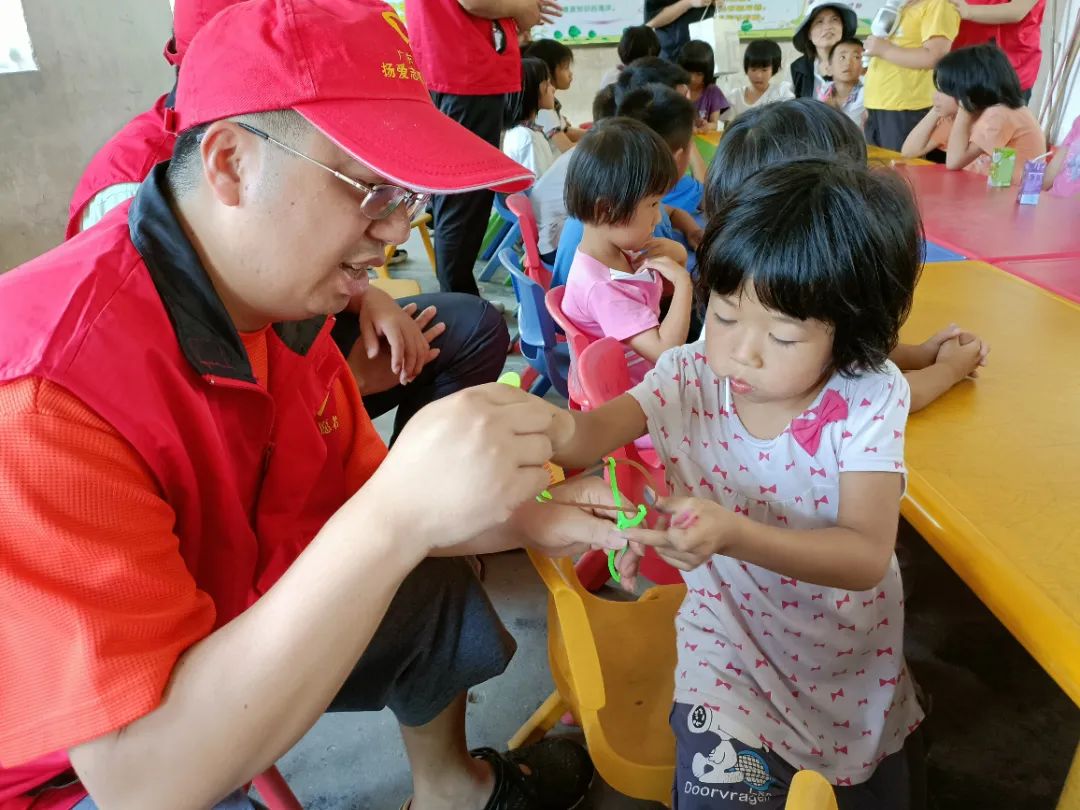 【快乐“童”行】“六一”儿童节，扬爱志愿者这样陪孩子们欢乐度过.......