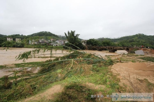 “凡亚比”台风，双滘水灾的第二天（双滘图片实况）