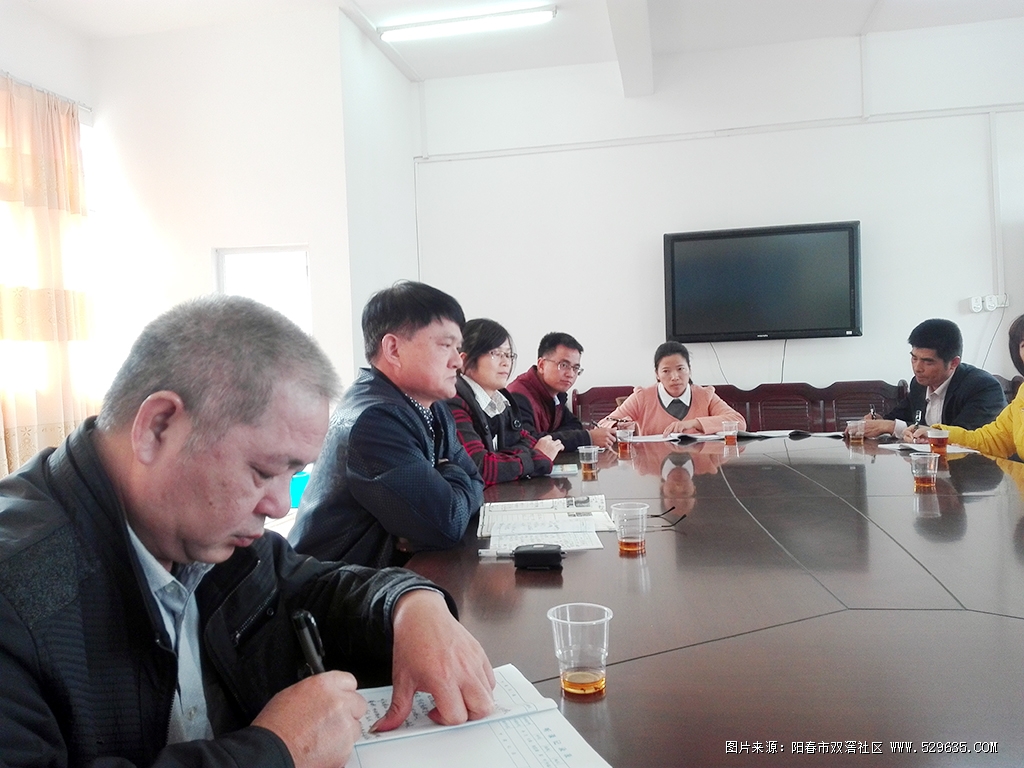 阳春市教育局教研室领导到双滘镇中心小学调研