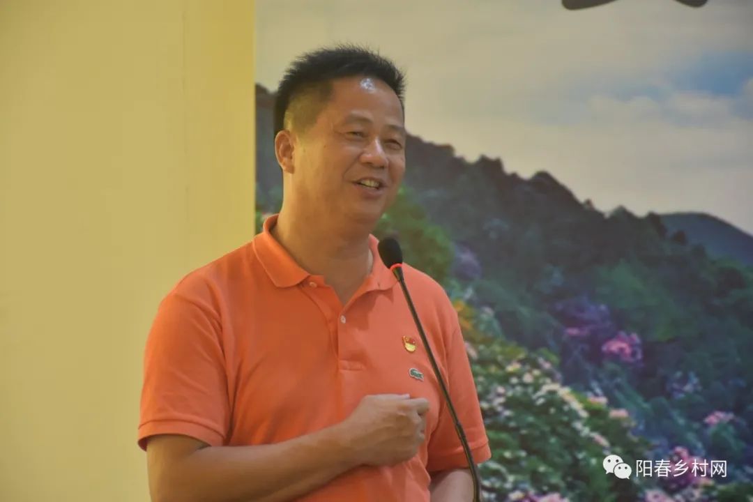 双滘镇召开2020年艾伯科技慈善基金奖教奖学大会