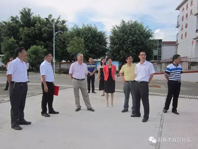 市政协领导带队到双滘中学开展教师节慰问活动